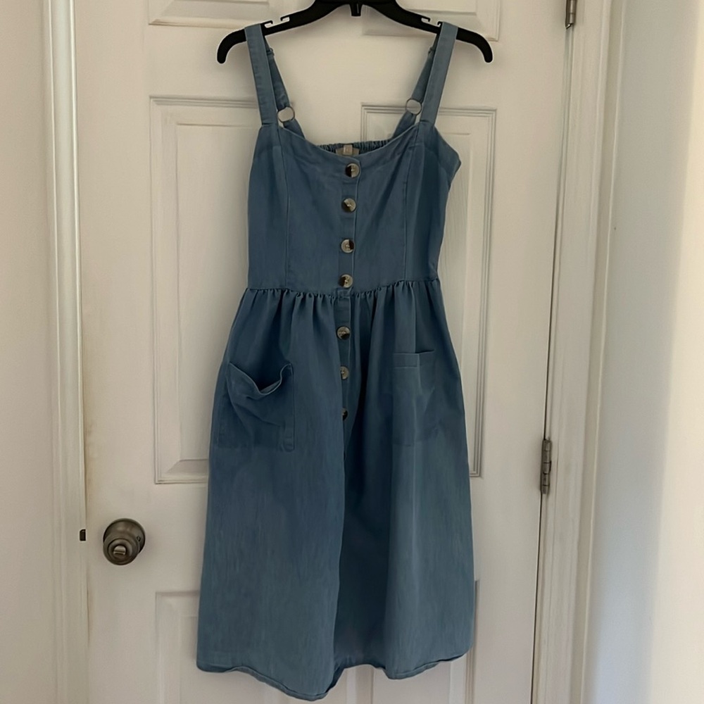J Gee Lightweight Denim Midi Dress